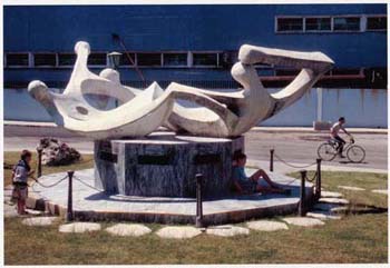 Cuba Sculpture